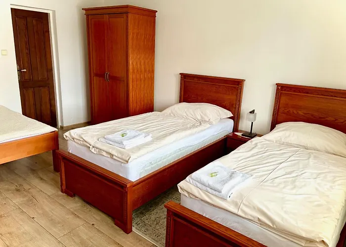 U Urbana Villa